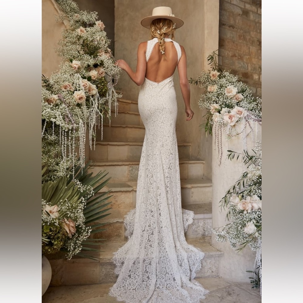 NWT Lulus Love Everlasting White Floral Lace Mermaid Maxi Dress Bridal - Small